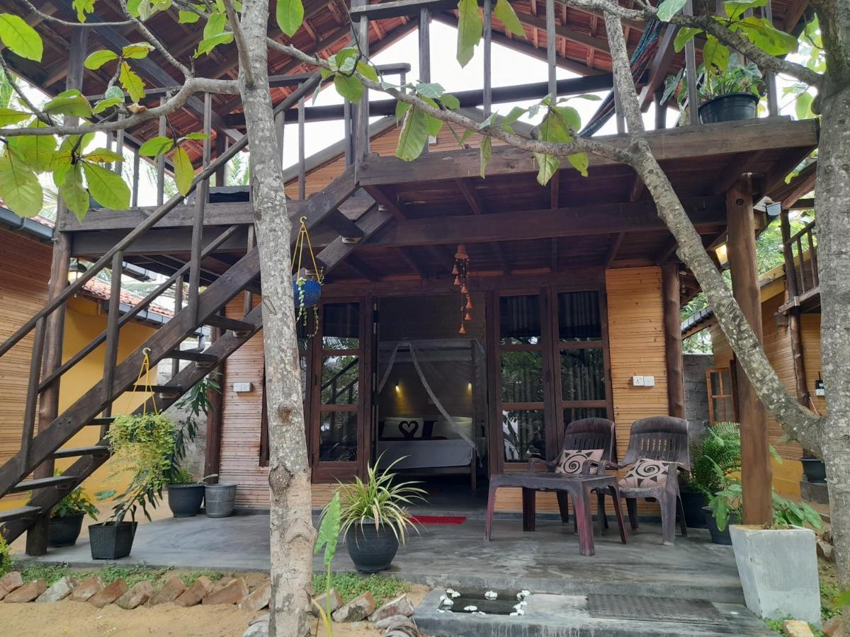Golden Beach Chalets Arugam Bay Kültér fotó