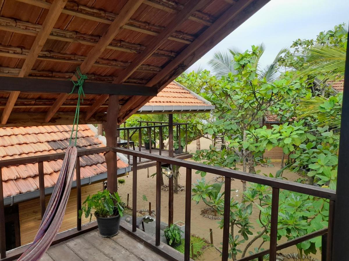 Golden Beach Chalets Arugam Bay Kültér fotó