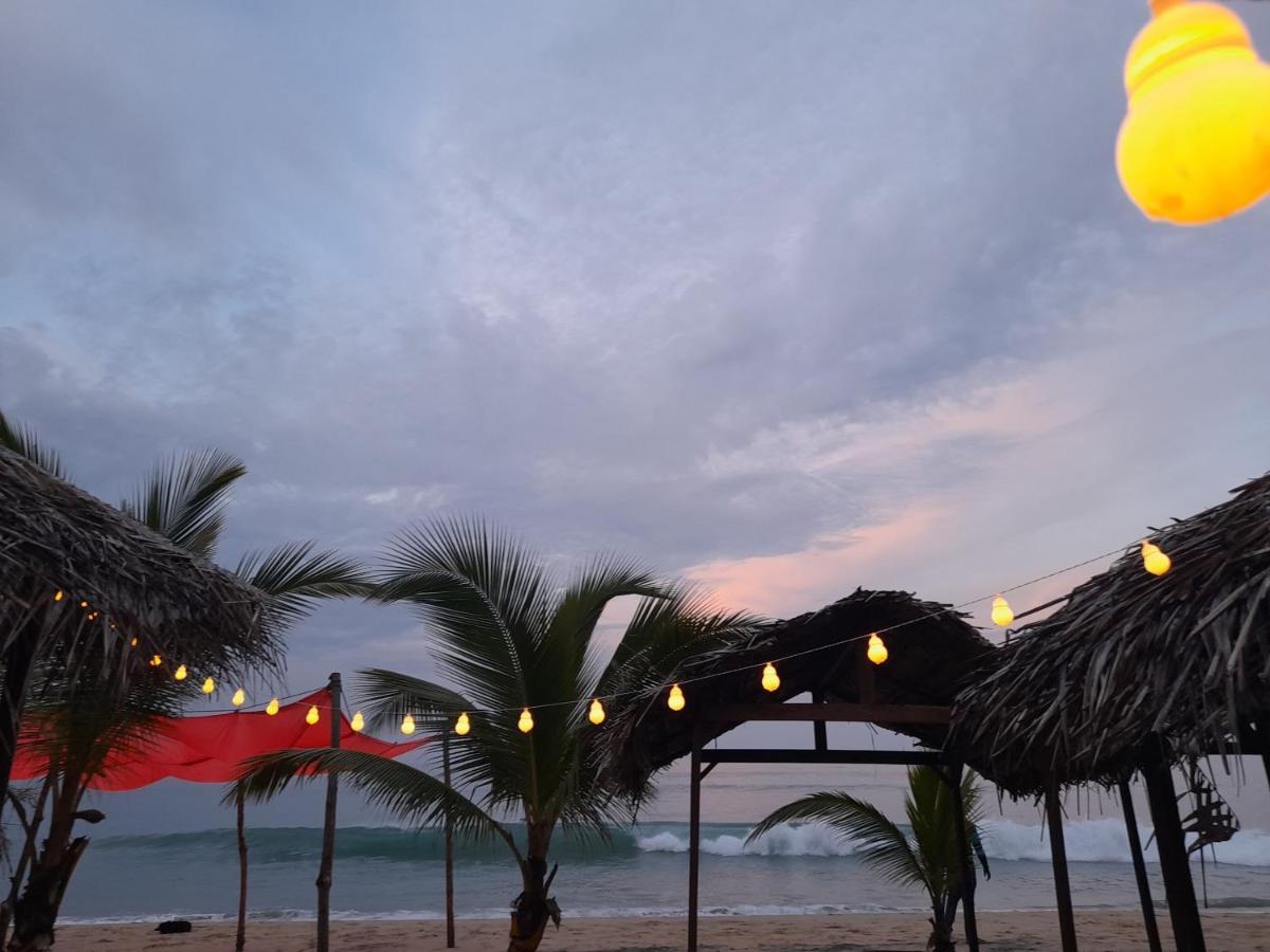 Golden Beach Chalets Arugam Bay Kültér fotó