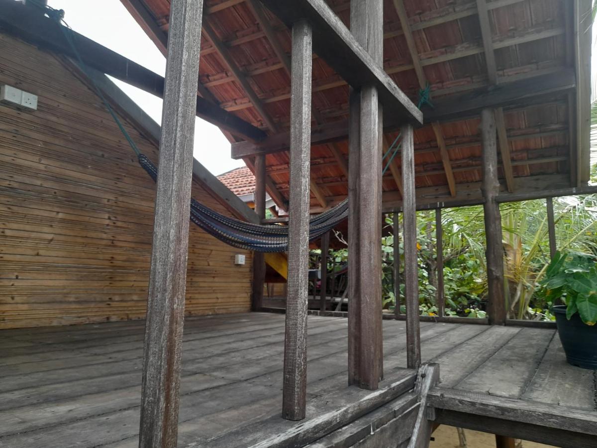 Golden Beach Chalets Arugam Bay Kültér fotó